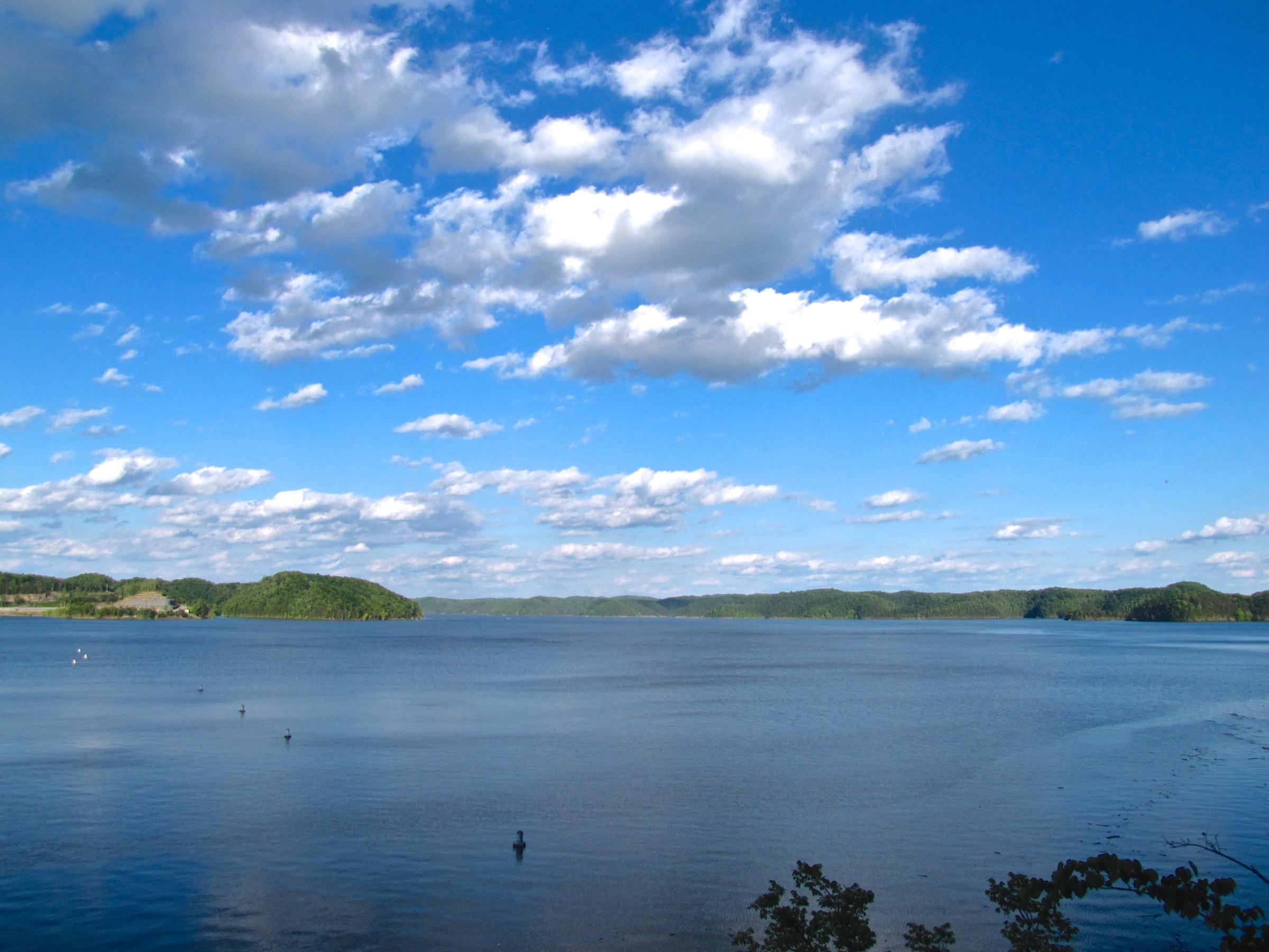 Lake Cumberland viewed from an overlook near Wolf Creek Dam